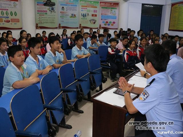 2bfcaa12ba054d5c8618041759a23bfd.jpg