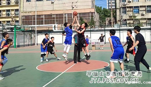 890.jpg