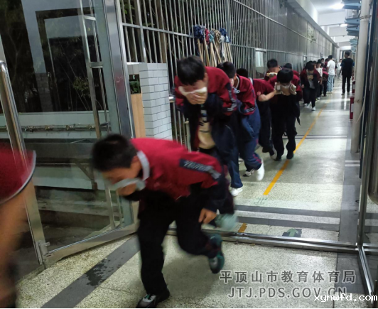 1_2024秋季宿舍消防演练261.png